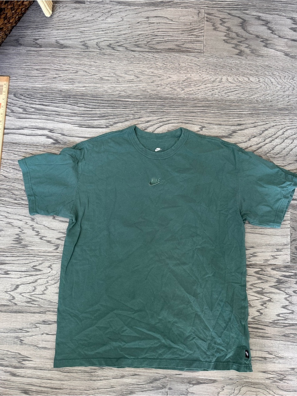 Nike Men's Dark Green Short Sleeve Logo Tee